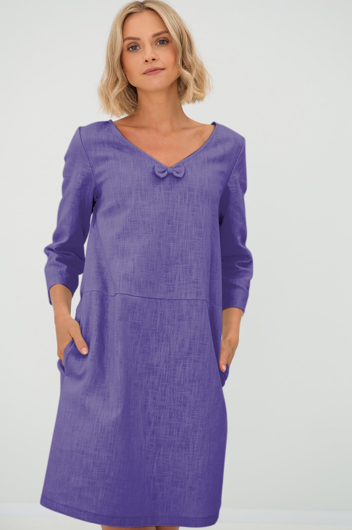 SUN — V-Neck Stonewashed Linen Dress