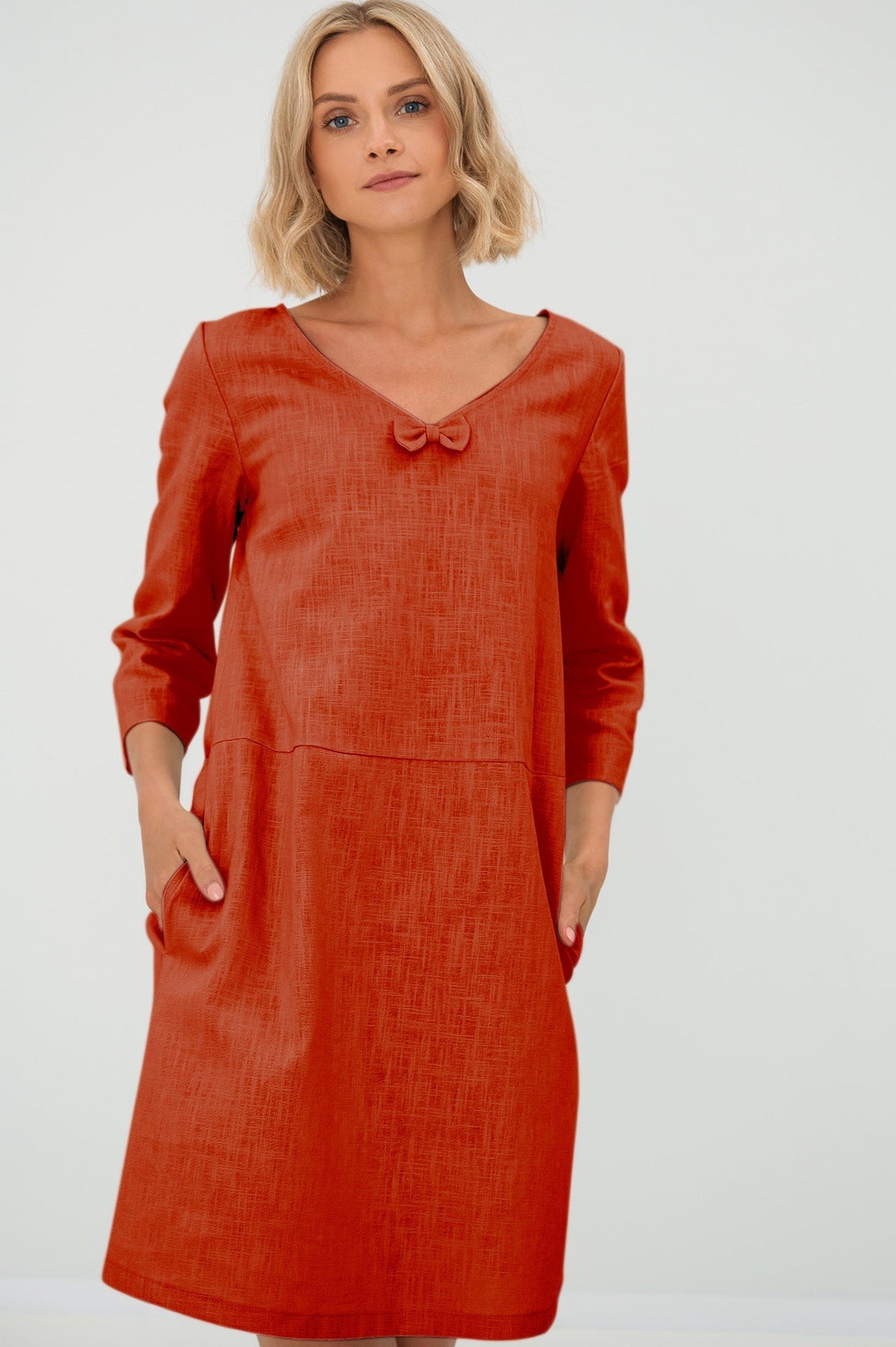 SUN — V-Neck Stonewashed Linen Dress