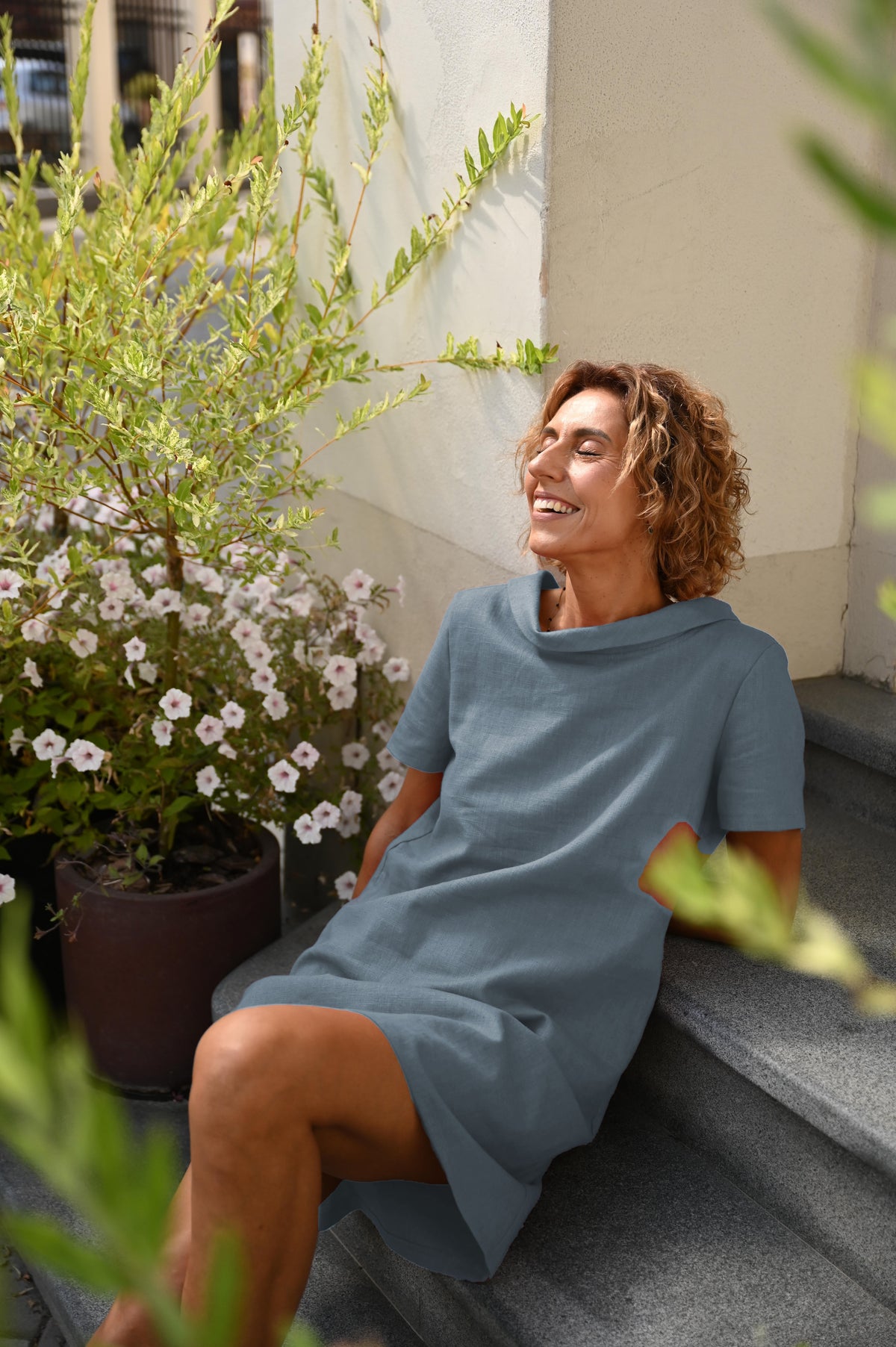 STORY — Soft Linen Short-Sleeve Dress