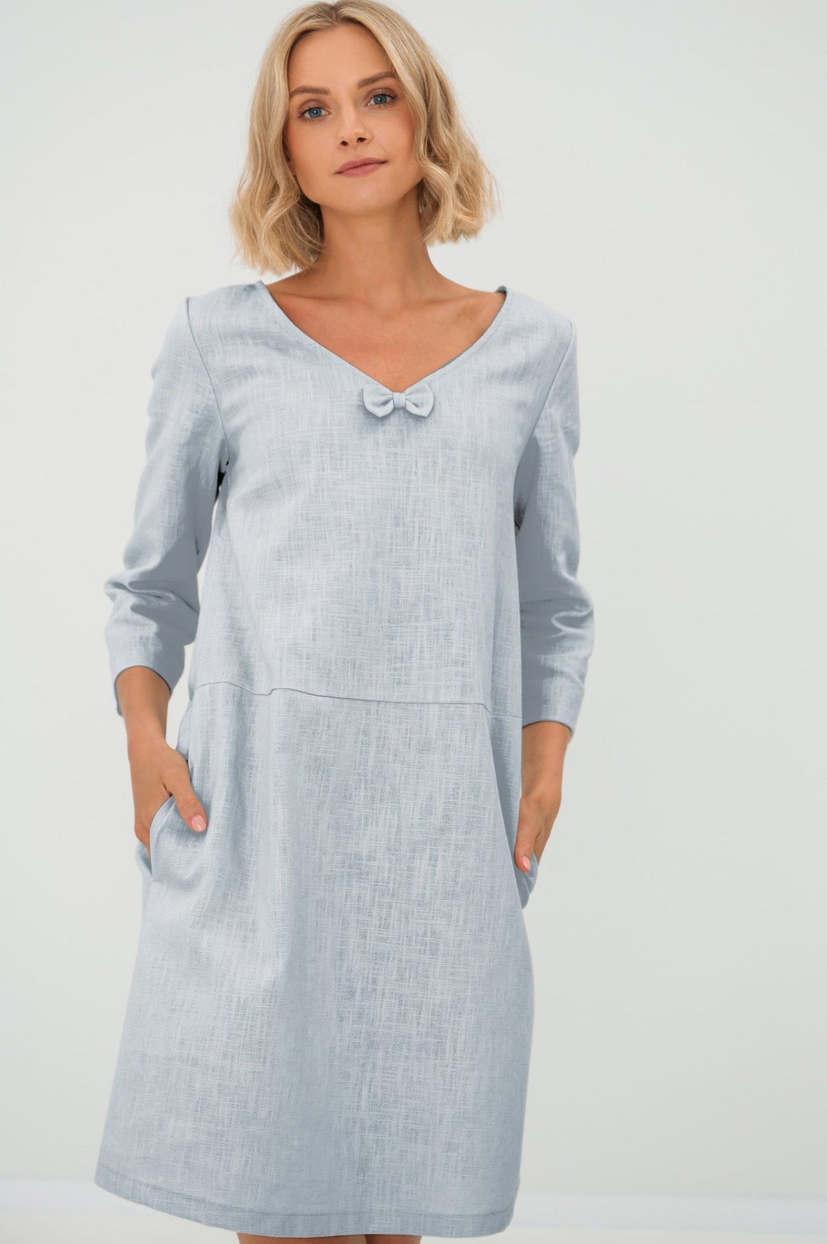 SUN — V-Neck Stonewashed Linen Dress