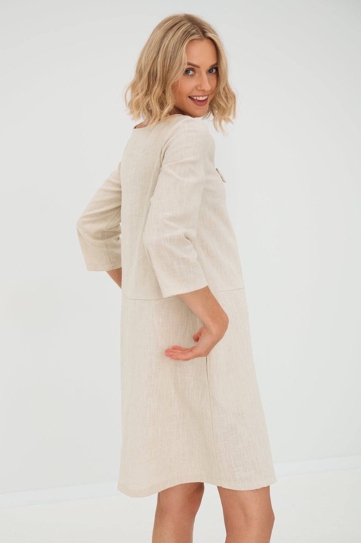 SUN — V-Neck Stonewashed Linen Dress